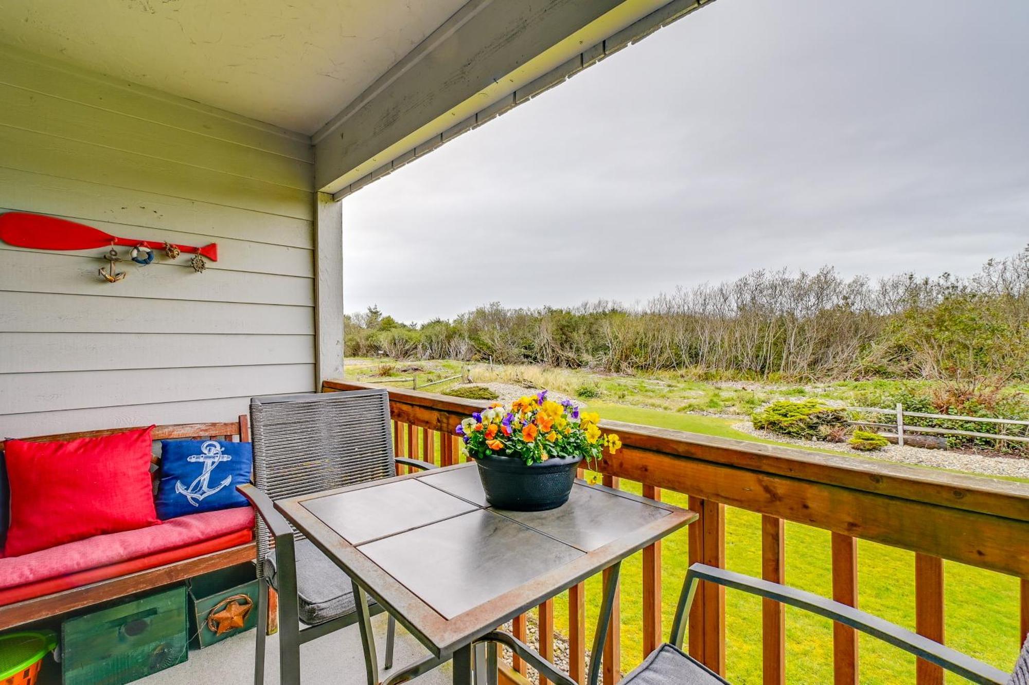 Ocean Shores Condo With Balcony Less Than 1 Mi To Beach! Exterior foto